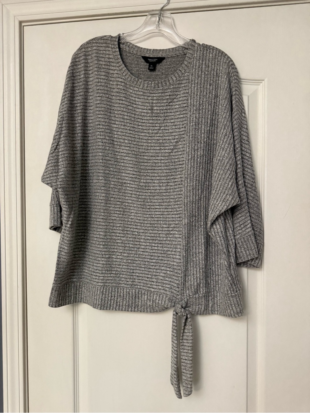 Simply Vera Vera Wang Gray Ribbed Tie-Hem Sweater